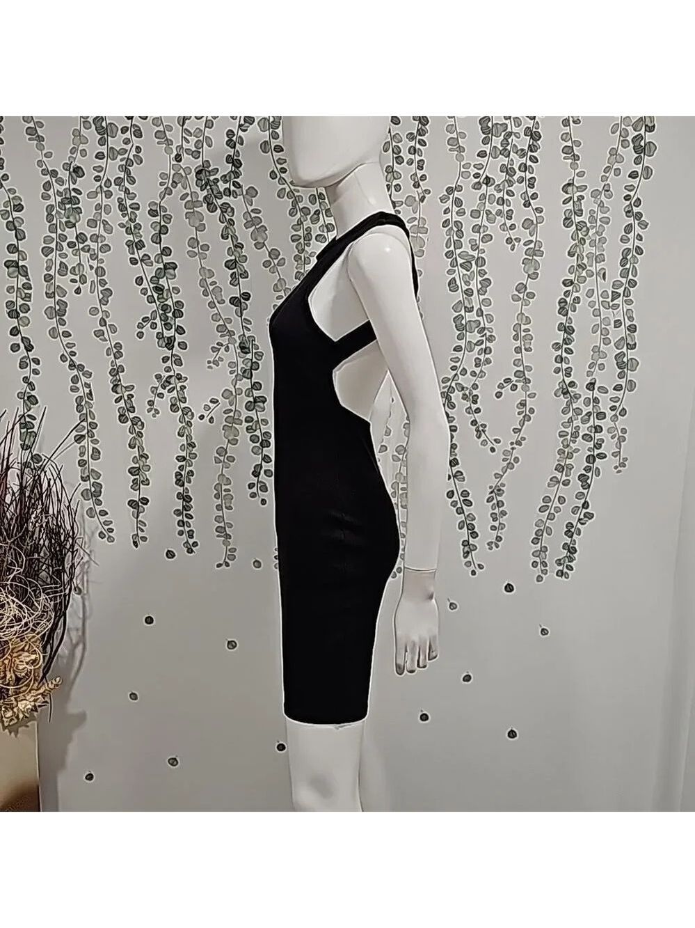 NWOT Lulu's Favorite Idea Black Ribbed Backless Bodycon Mini Dress - Picture 5 of 10